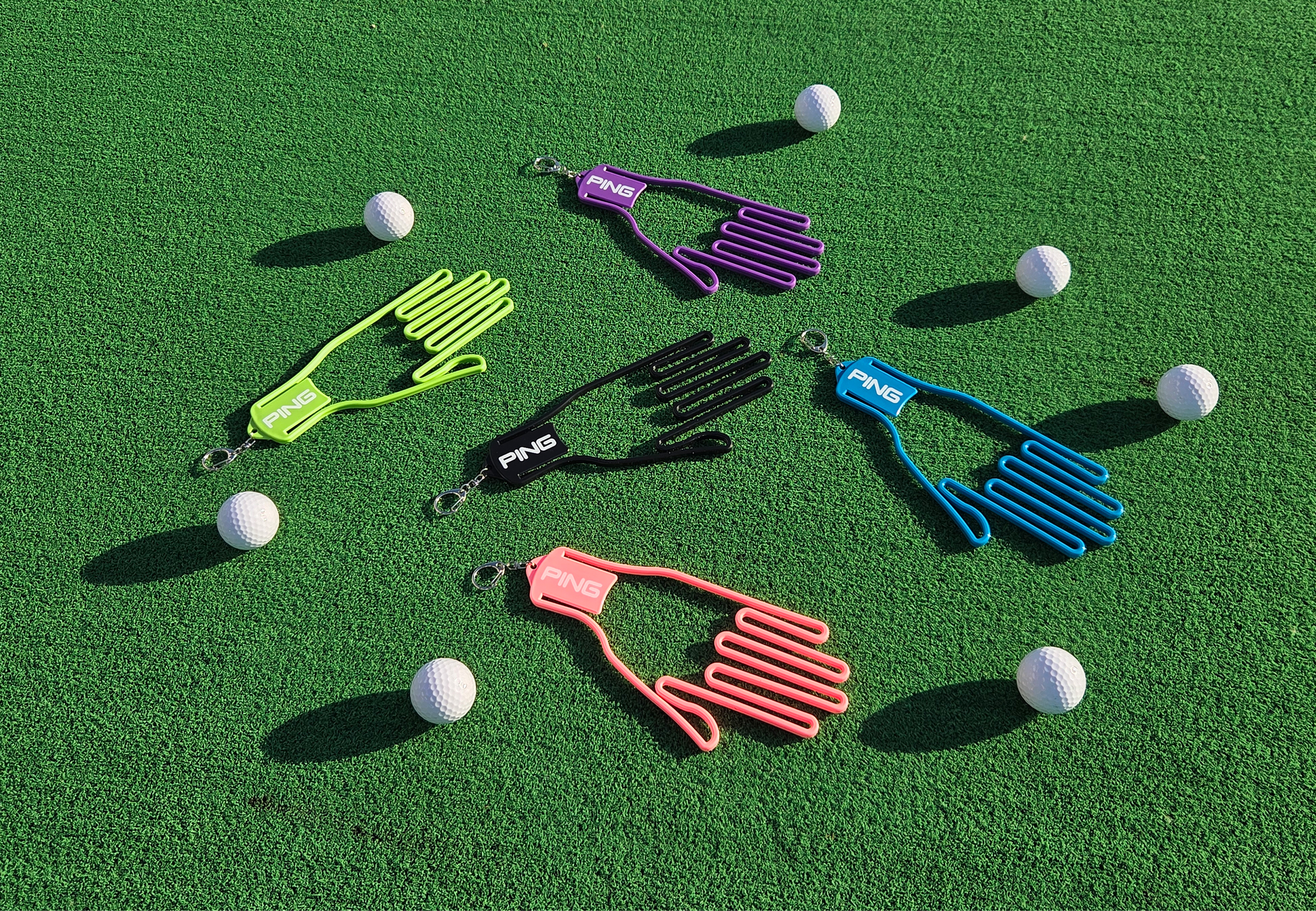 レビュー投稿期間第1弾のグローブホルダー